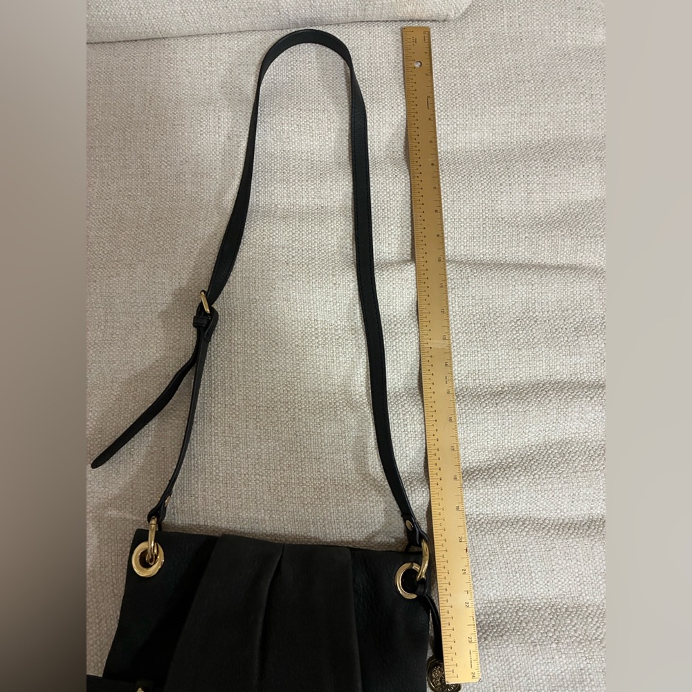 Vince Camuto Black Leather Shoulder Bag EUC - Picture 14 of 15